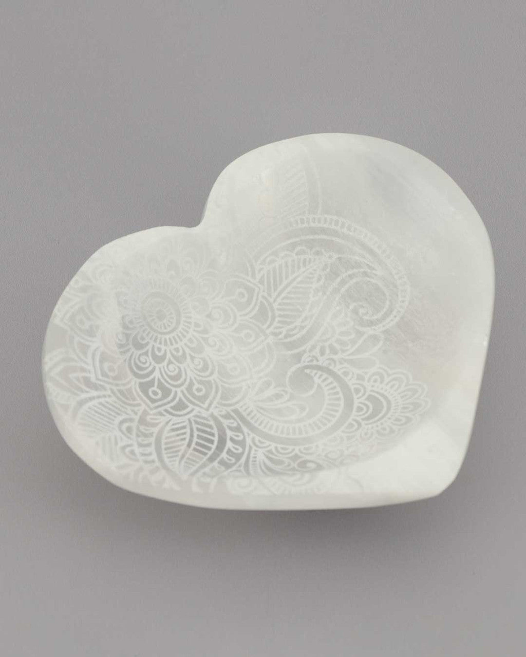Henna Heart Selenite Dish – Hand - Carved Crystal Jewelry Bowl - Bowls