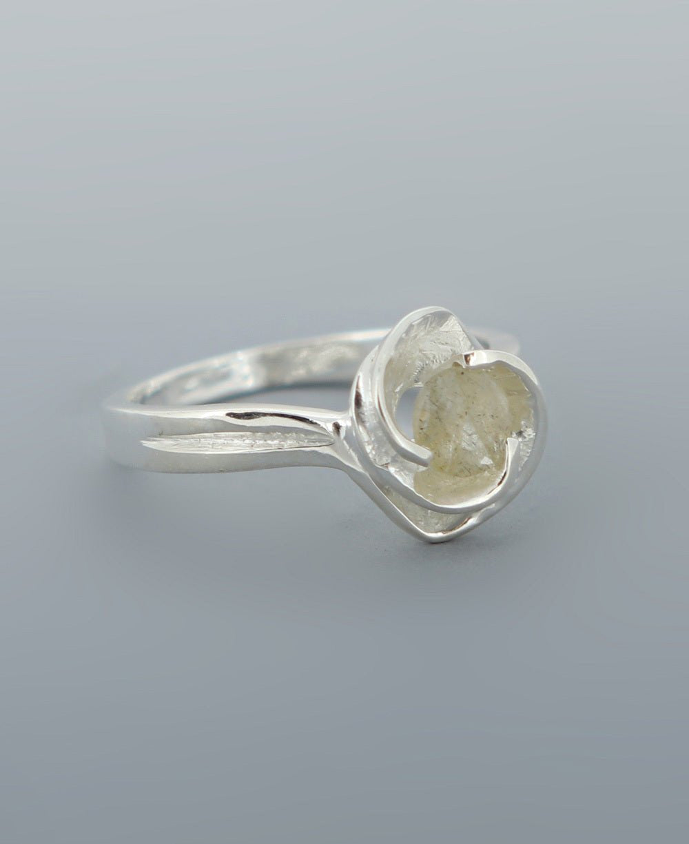 Labradorite and Sterling Silver Floral Ring - New Size 6