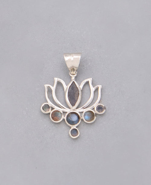 Labradorite and Sterling Silver Lotus Pendant - Charms & Pendants